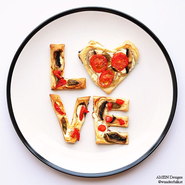 13078cc28066fc9ae02d13251f299fdb - Delicious Food Typography Designs For Inspiration