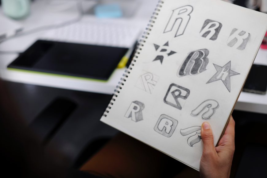 4 Logo Design and Marketing Tips for Business Owners